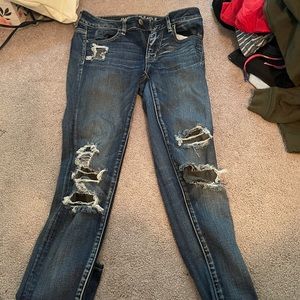 American eagle ripped jeans size 2